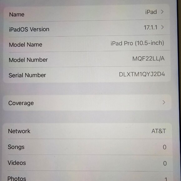 IPad Tablet - Picture 3 of 6